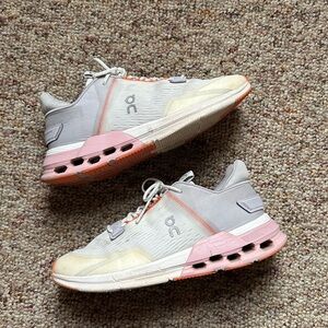 Women’s On CloudNova Flux Size 9